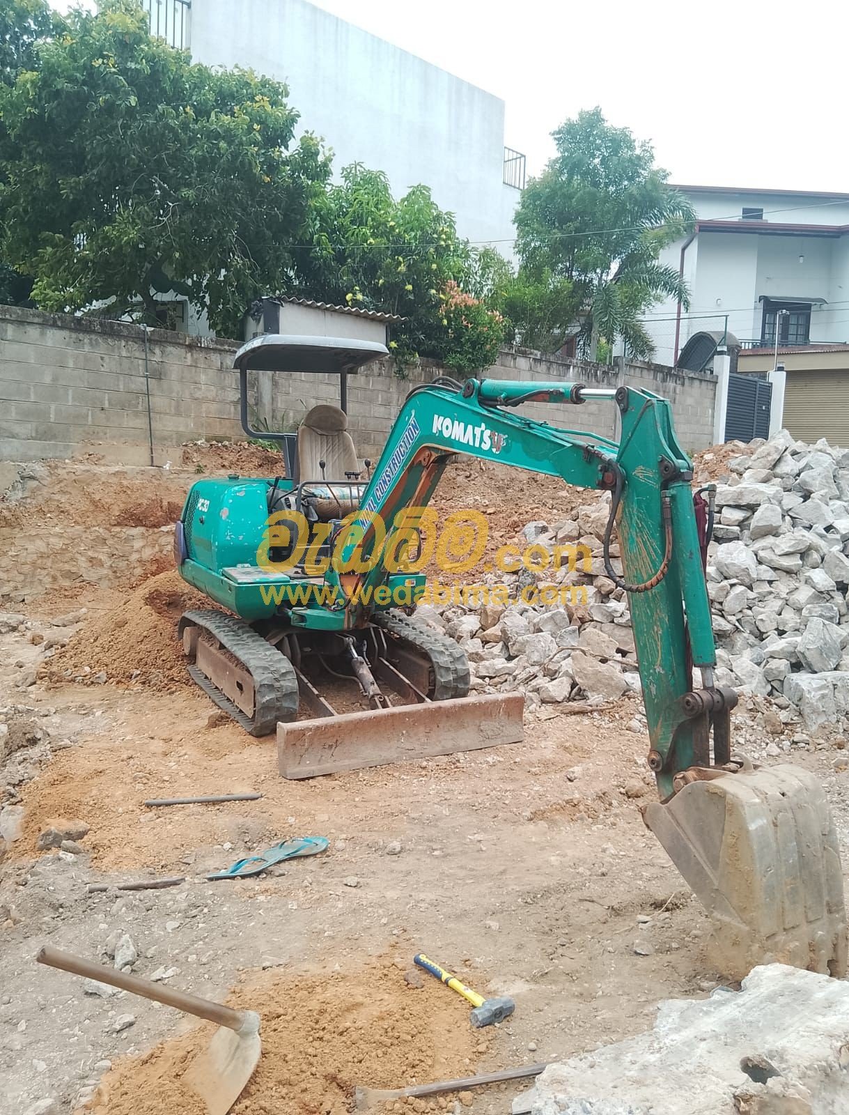 Excavator pc 30 for rent sri lanka