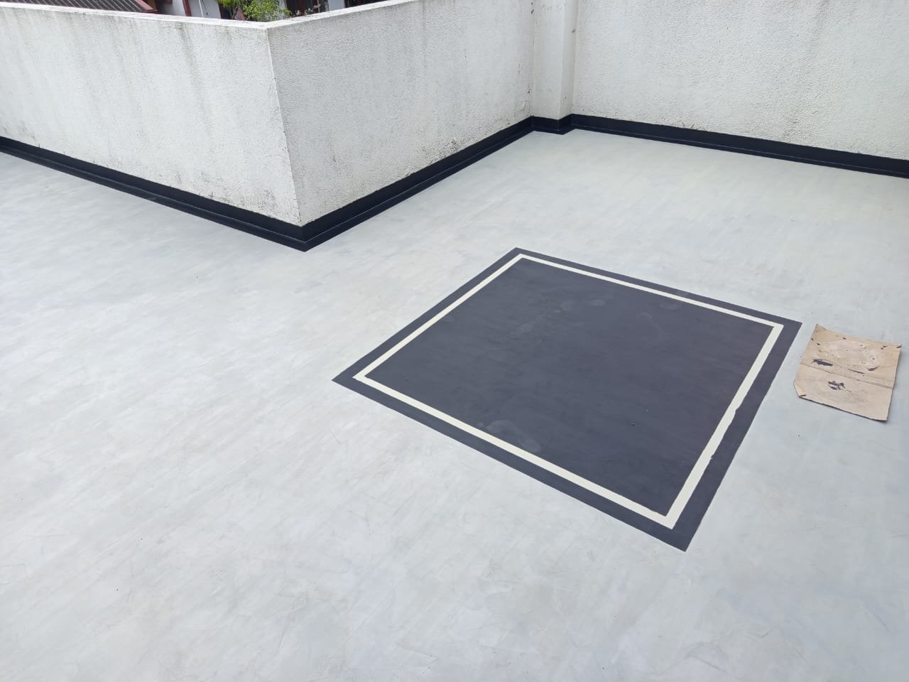 House titanium floor design Colombo