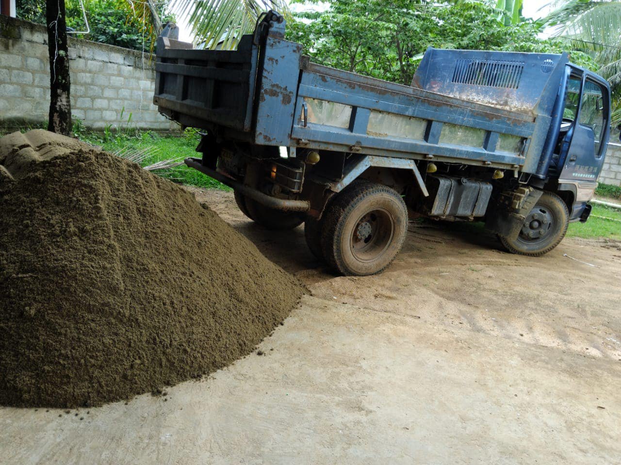 River Sand Suppliers in Matale Dambulla