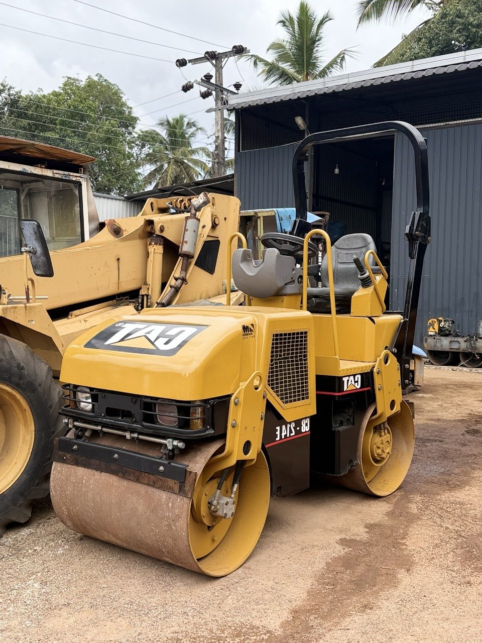 road roller rental price in wattala,colombo