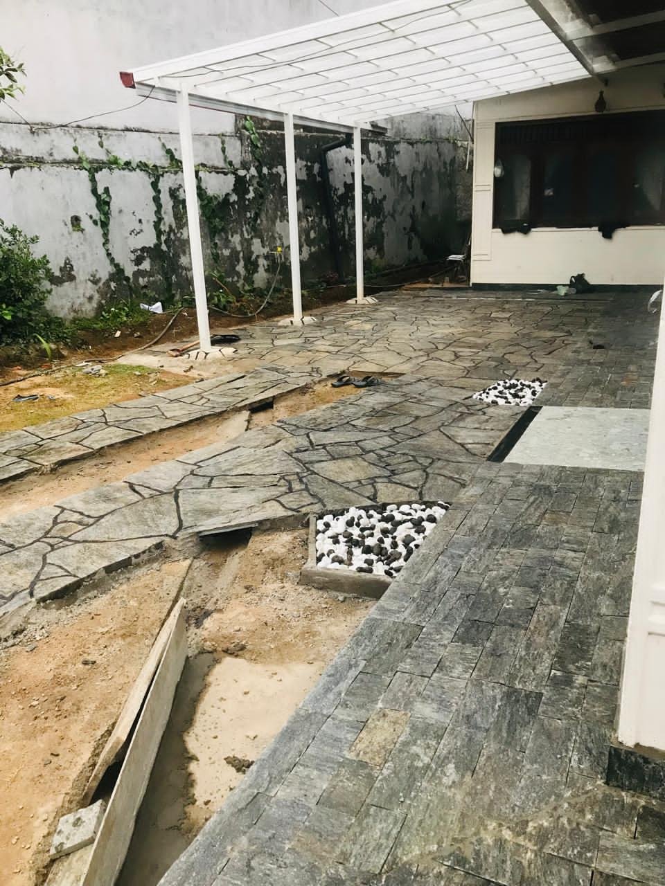 point stone price in kandy