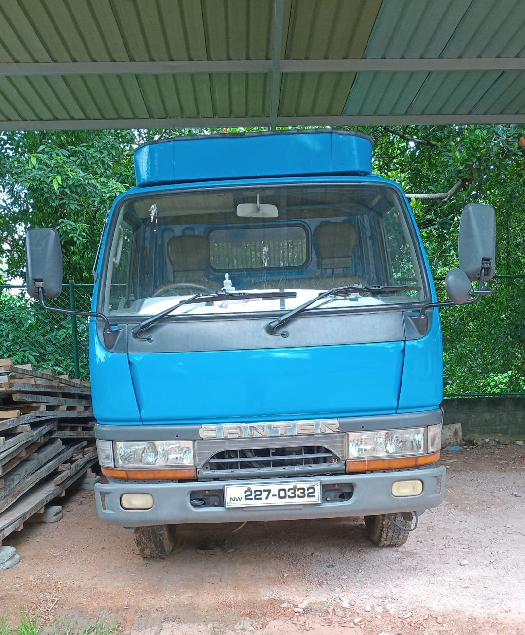 lorry rental service price in kotte