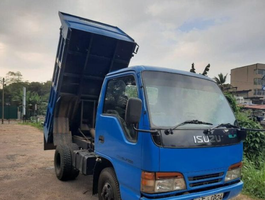 tipper rent price in colombo