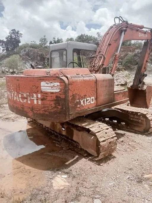 Other image 202509/excavator-for-hire-in-colombo-wedabima-e7581ec149.jpg
