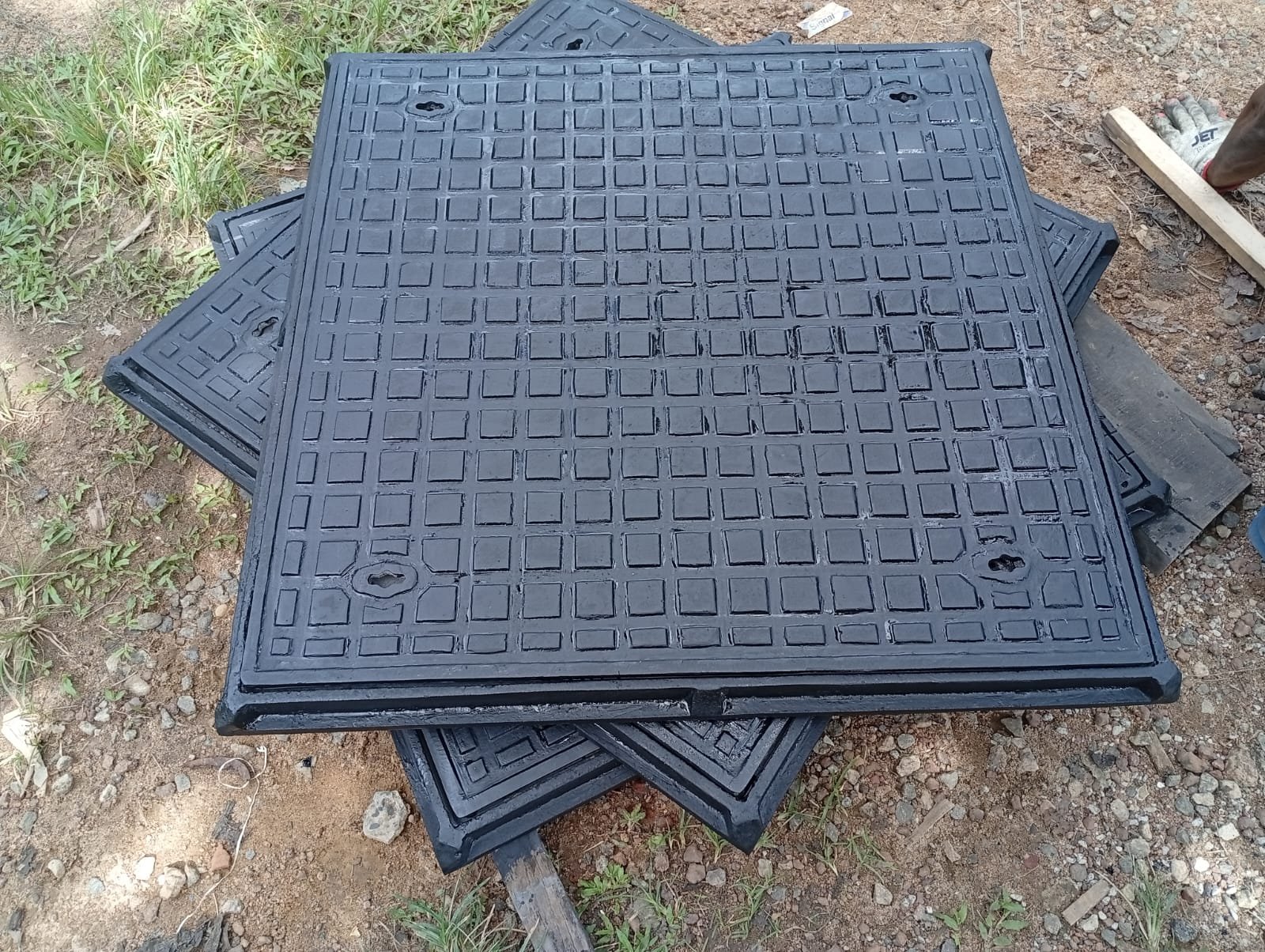 Other image 202607/cast-iron-gully-covers-in-sri-lanka-wedabima-87b5e5faf1.jpeg