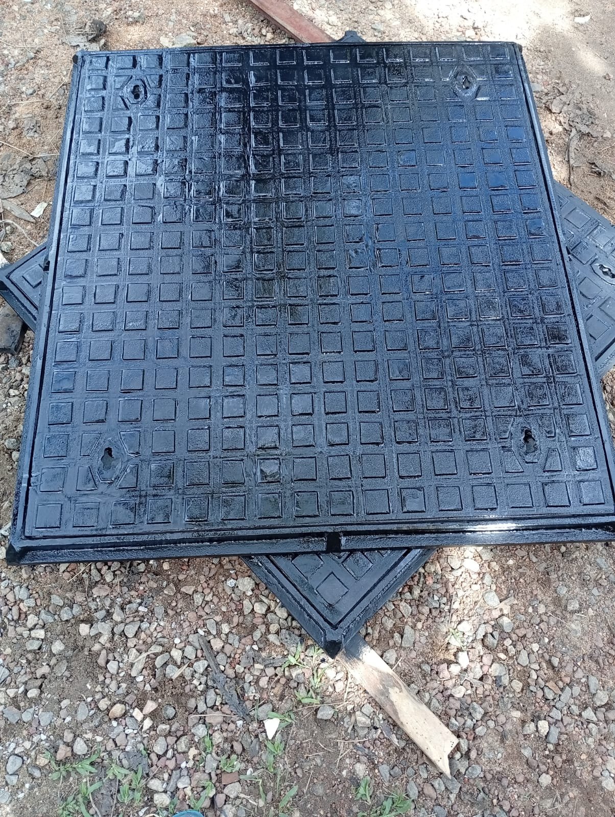 Other image 202607/cast-iron-manhole-covers-price-in-gampaha-wedabima-2aacd8cd02.jpeg