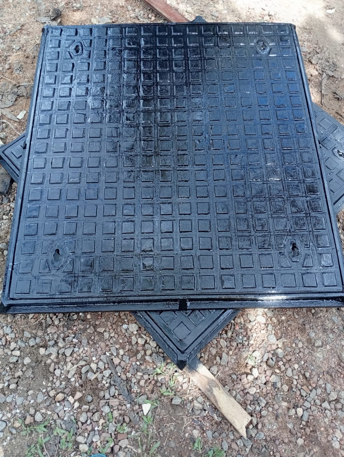 Other image 202607/cast-iron-manhole-covers-price-in-gampaha-wedabima-bd6ecef3ea.jpeg