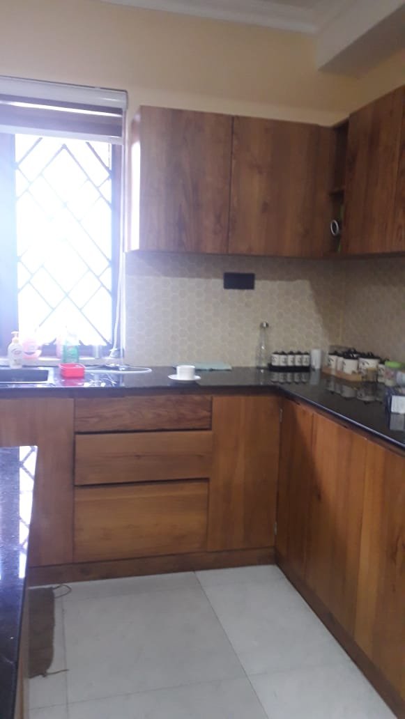 Other image 202607/furniture-polishing-work-kadawatha-colombo-wedabima-d0ab50763d.jpeg