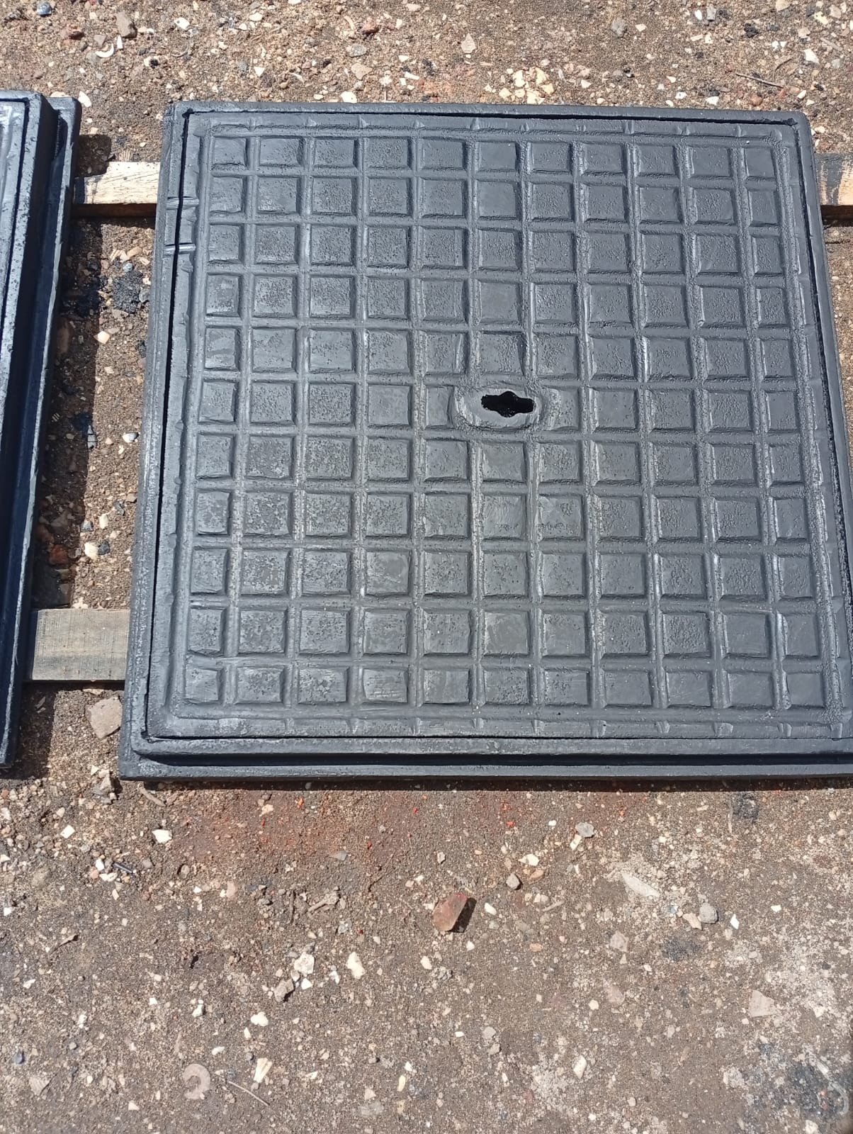 Other image 202607/heavy-duty-manhole-covers-sri-lanka-wedabima-8adf90ad9d.jpeg