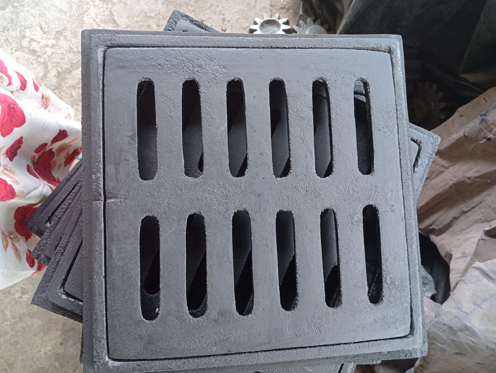 Other image 202607/manhole-covers-suppliers-in-sri-lanka-wedabima-c5f757fae8.jpeg