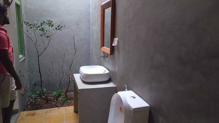 Other image 202608/titanium-for-bathroom-walls-colombo-wedabima-63ae291f35.jpeg