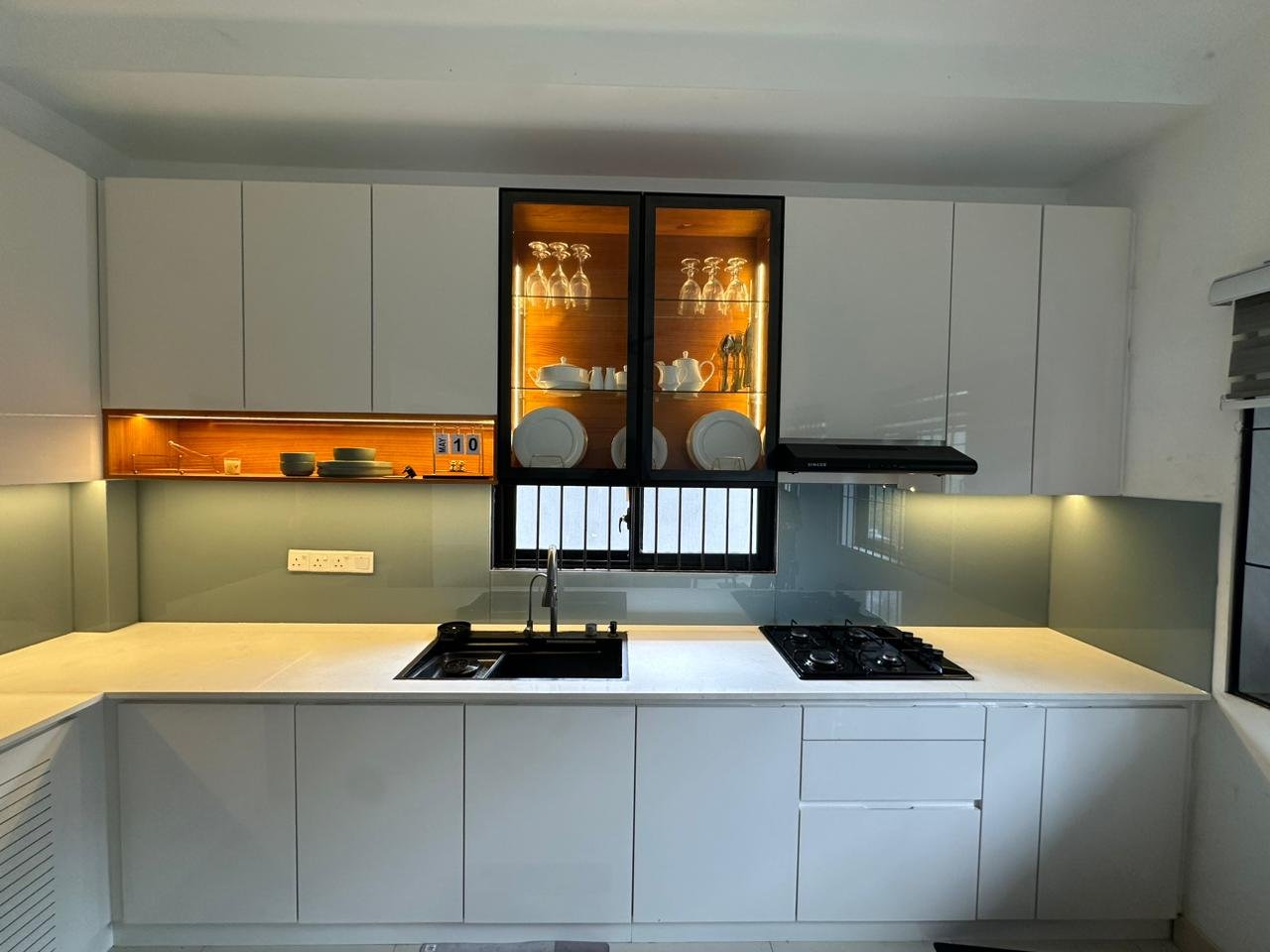 Other image 202609/kitchen-pantry-cupboard-designers-in-srilanka-wedabima-bf70a8dbe4.jpeg