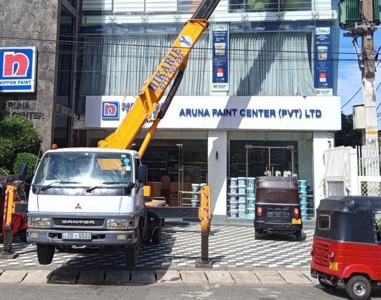 Other image 202609/man-bucket-truck-hire-price-in-kiribathgoda-wedabima-6f9a1d06a5.jpeg